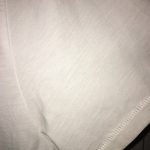 TORY BURCH NWOT AUTHENTIC 100% PIMA COTTON V-NECK FLORAL BLOUSE T-SHIRT - Picture 10 of 16